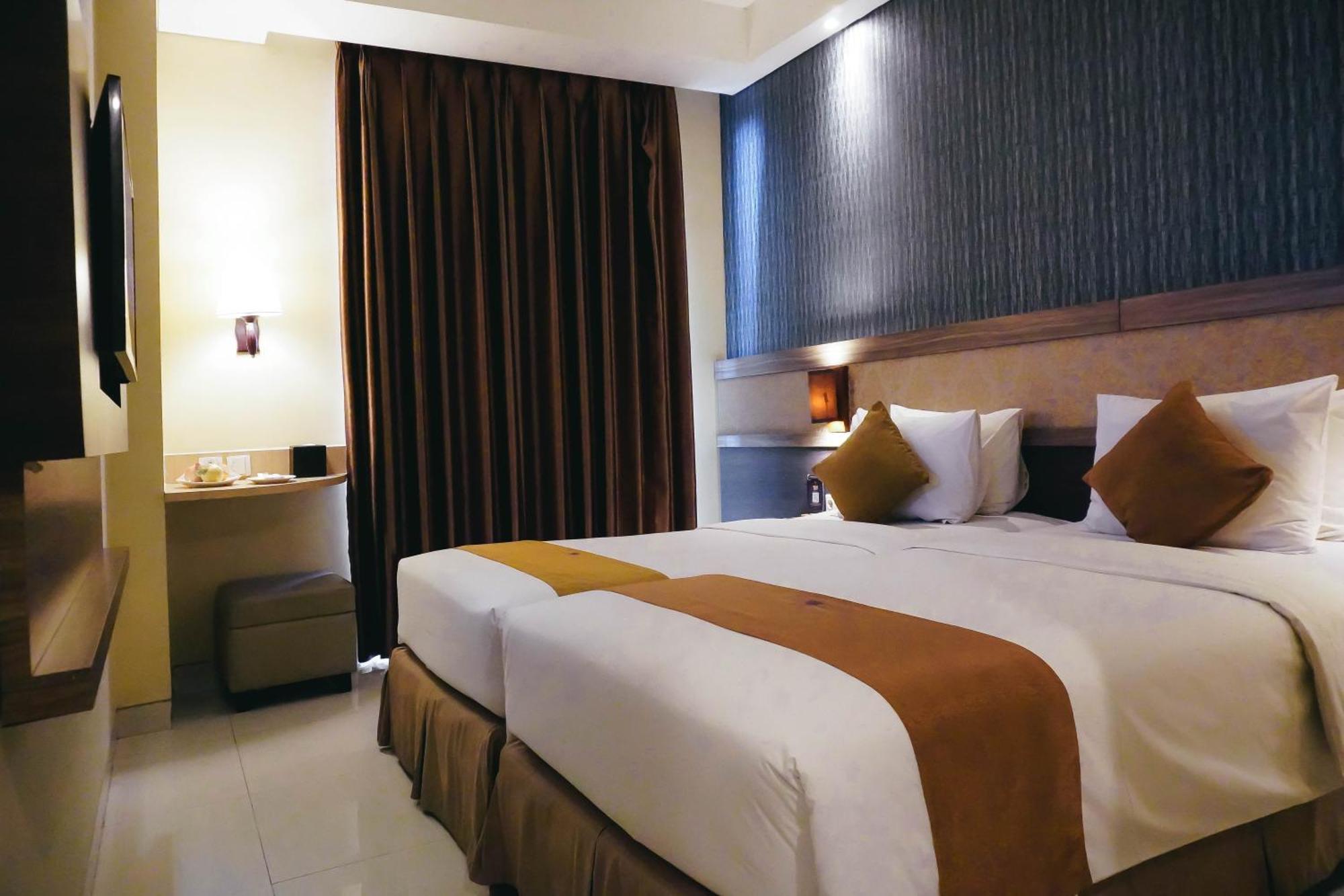 Crystal Lotus Hotel Yogyakarta Eksteriør bilde