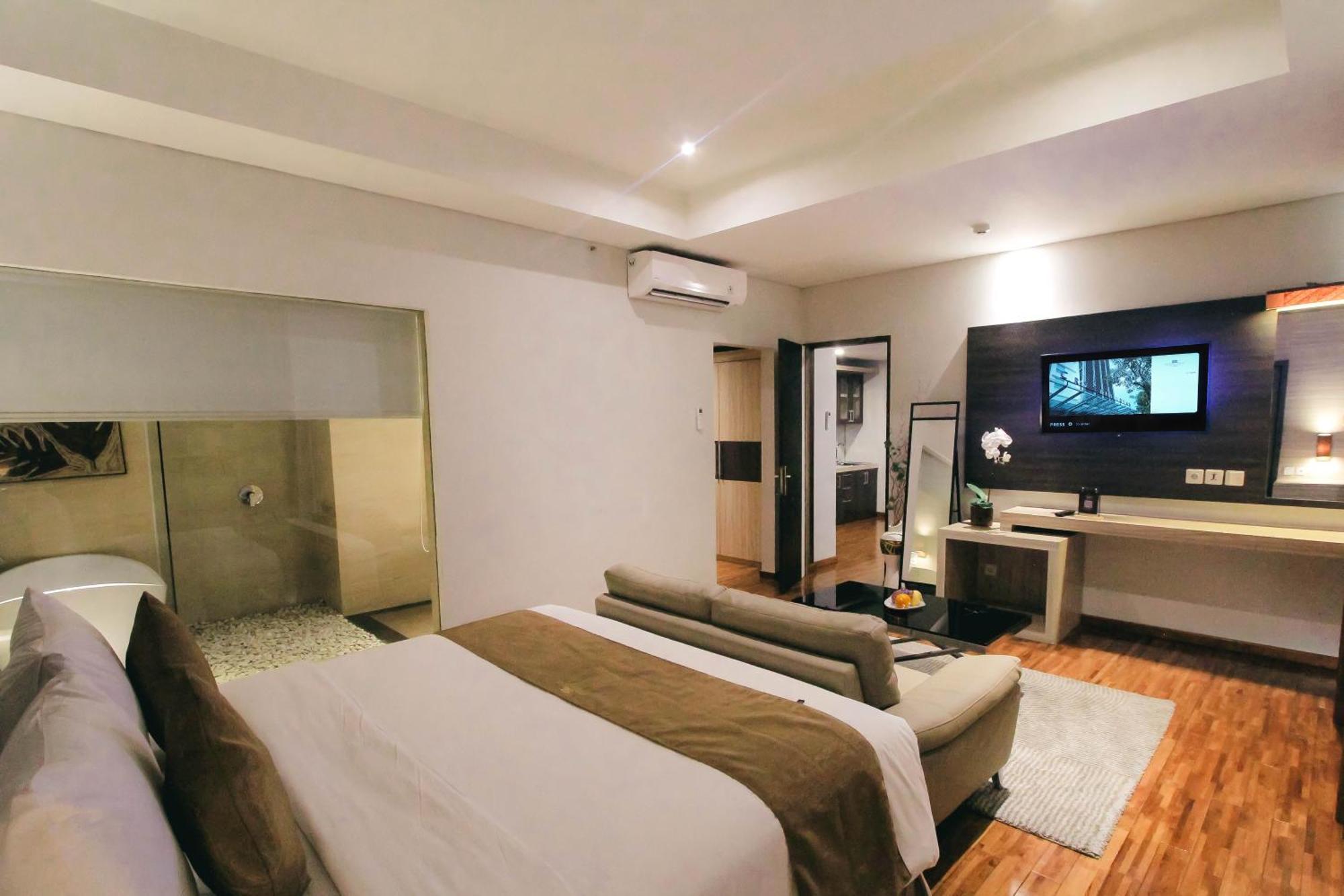 Crystal Lotus Hotel Yogyakarta Eksteriør bilde
