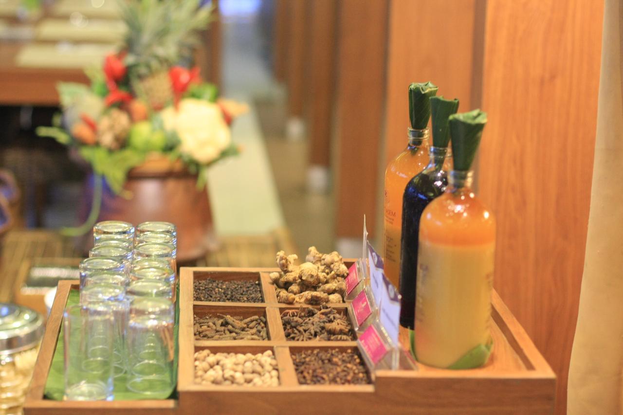 Crystal Lotus Hotel Yogyakarta Eksteriør bilde